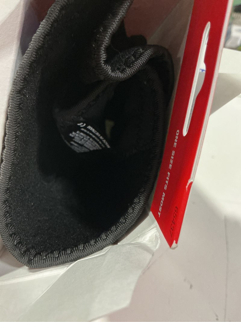Condition photo showing Good Condition for mueller self adjusting knee stabilizer, black, one size fits most