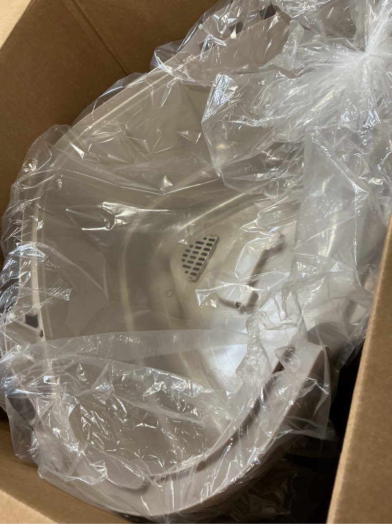 Condition photo showing Good Condition for Amazon Basics Cat Litter Box with Lid, No-Mess, Standard, unisex, Charcoal, 26 in x 23 in x 20 in