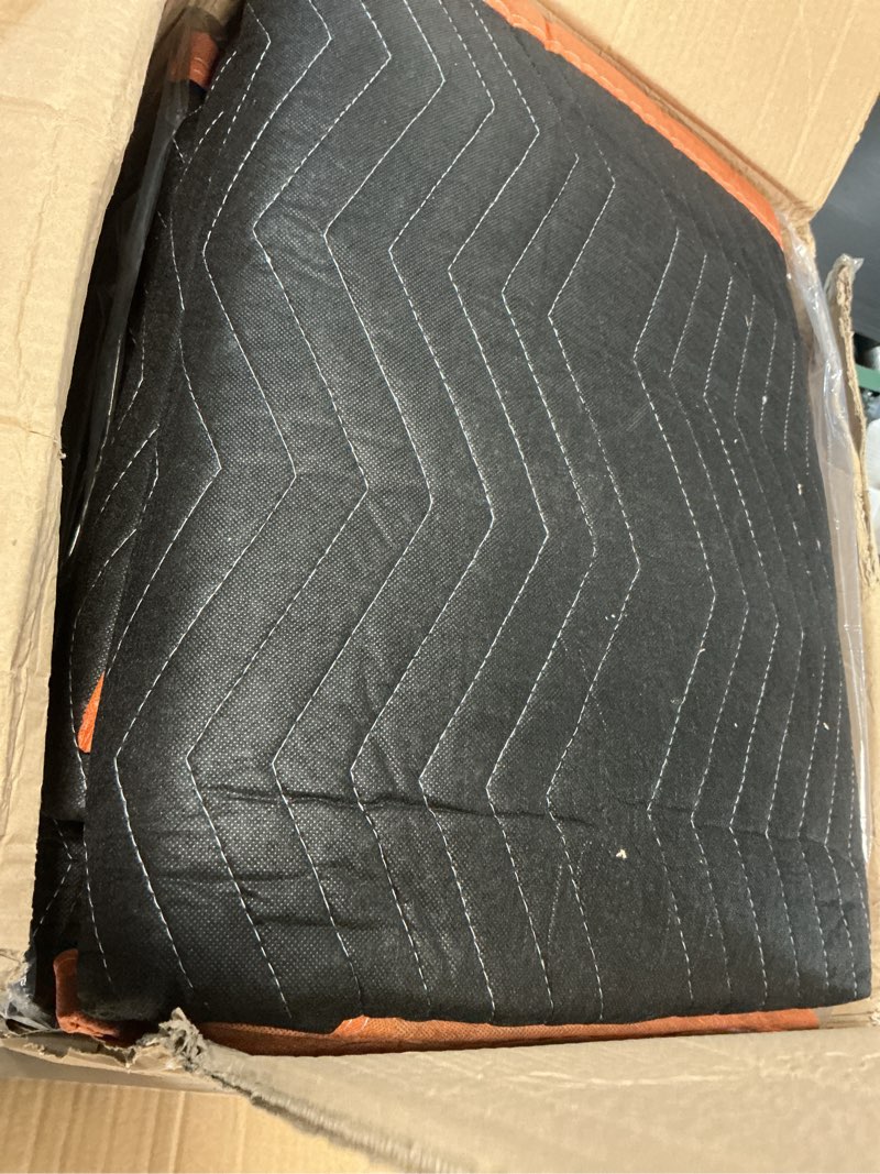 Condition photo showing Good Condition for amazon basics reinforced tear-resistant moving blankets, 72" x 40", black, 6-pack 72-inch by 40-inch