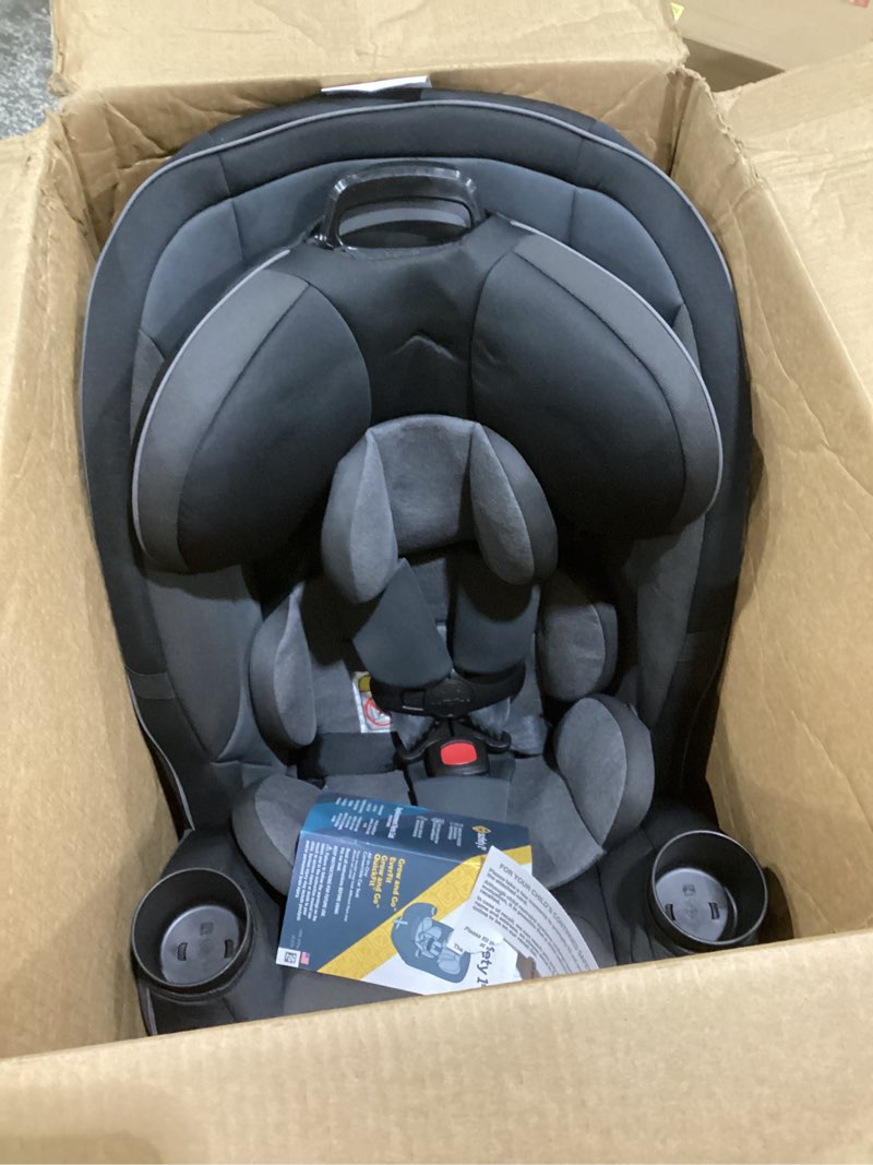 Condition photo showing Good Condition for Safety 1st Grow and Go All-in-One Slim Convertible Car Seat, Rear Facing, 5-40 lbs, Forward Facing (30–65 lbs), High Back Booster Seat 40-100 pounds, Black Phantom Black Phantom Original