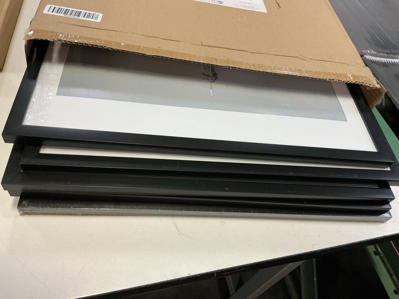 Condition photo showing Good Condition for upsimples 18x24 Picture Frame Set of 5, Display Pictures 16x20 with Mat or 18 x 24 Without, Wall Gallery Poster Frames, Black Black 18x24