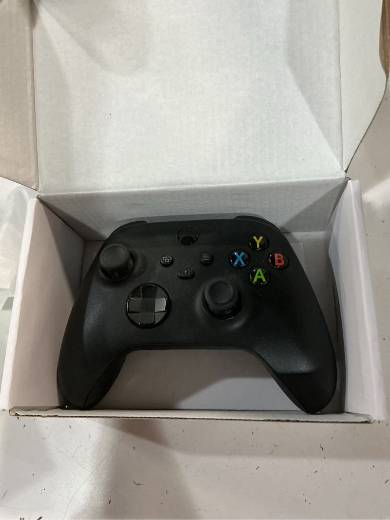 Condition photo showing Good Condition for szdilong 2.4ghz wireless controller for xbox controller, xbox one series x|s consoles, pc windows, steam, with 7 colors rgb light/1000mah battery/programmable/turbo, dual vibration/3.5mm audio jack black