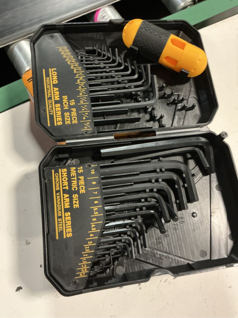 Condition photo showing Good Condition for elead 31-piece hex key set - allen wrench set, sae and metric allen keys mm(0.7mm-10mm) sae(0.028"-3/8) heat-treated, torque handle, high leverage, long & short keys, easy organization