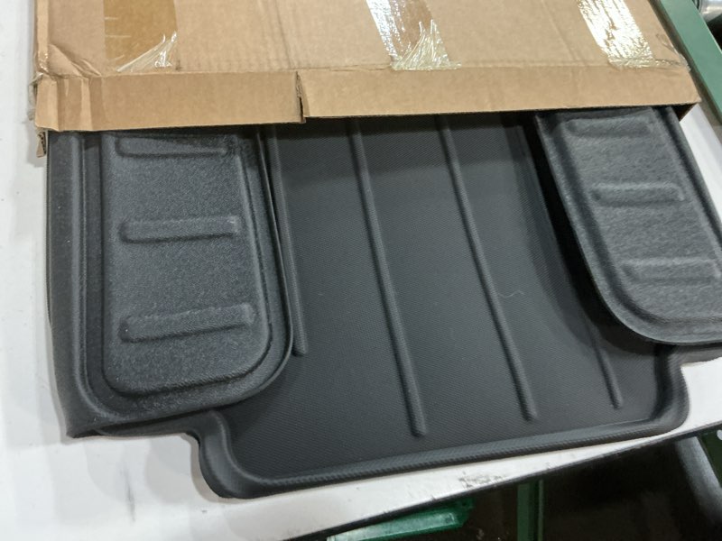 Condition photo showing New/Like New for car seat protector for child car seat?tpe waterproof & anti-slip ?no imprints?,carseat protector car seat cover universal fit for baby & pet use, bpa-free?black -1 pc?