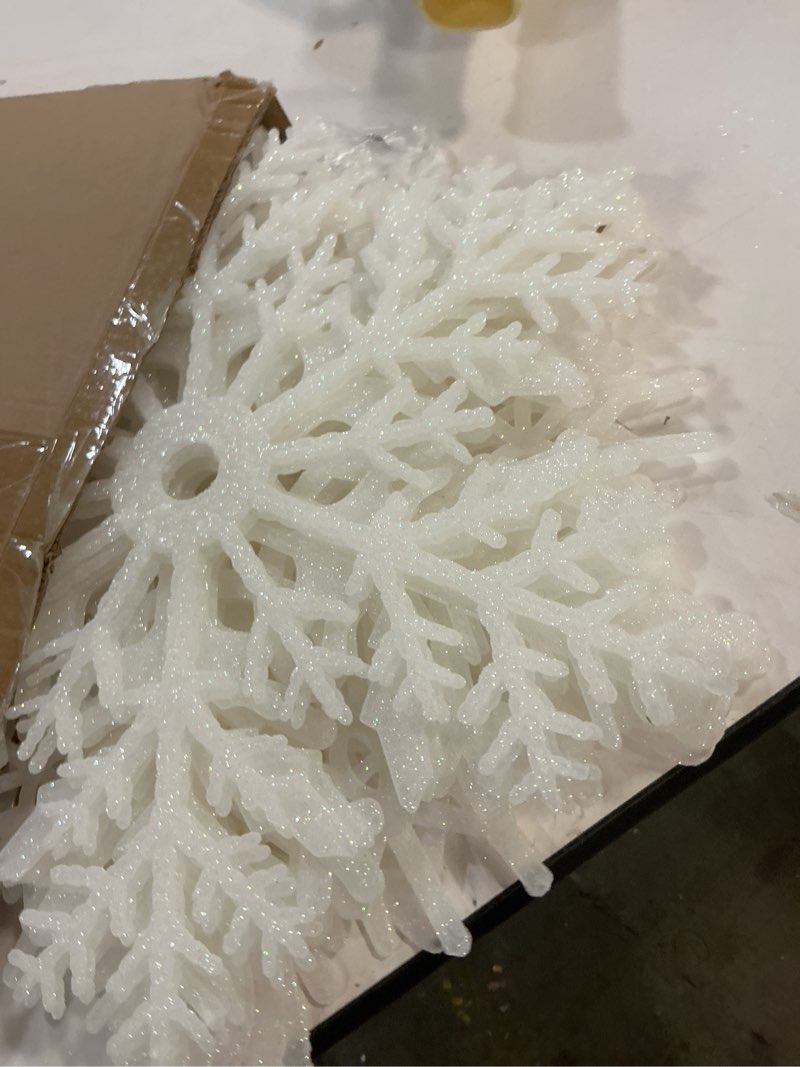 Condition photo showing Good Condition for 12 Pcs 15.8'' Large Snowflake Decorations – Giant Hanging Snowflakes, Plastic Snowflakes for Indoor & Outdoor Christmas Decor, Porch & Tree Decorations (White) White 12 PCS