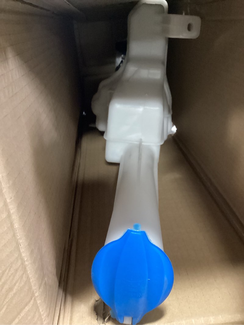 Roneeson Windshield Washer Reservoir Expansion Tank with Pump and Cap for Kia Sportage 2011-2016