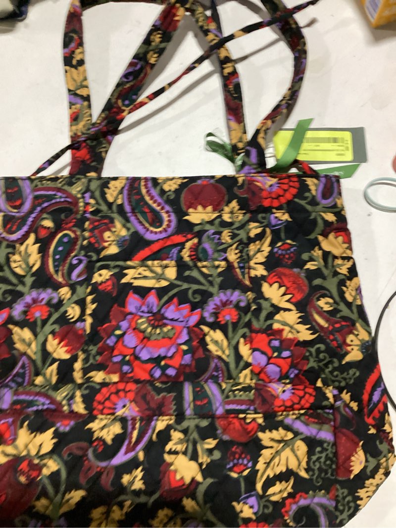 Condition photo showing Good Condition for vera bradley small original tote midnight garden paisley