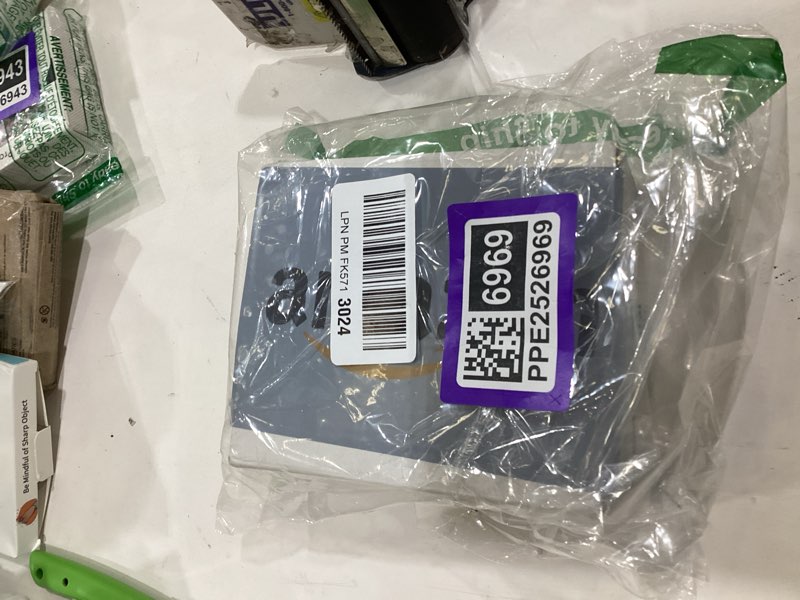 Condition photo showing New/Like New for VITEVER [6 Pack] Salad Dressing Container To Go, 1.7 oz Glass Small Condiment Container with Lids, Dipping Sauce Cups Set, Leakproof Reusable Sauce Containers for Lunch Box Work Trip. SGSDC6