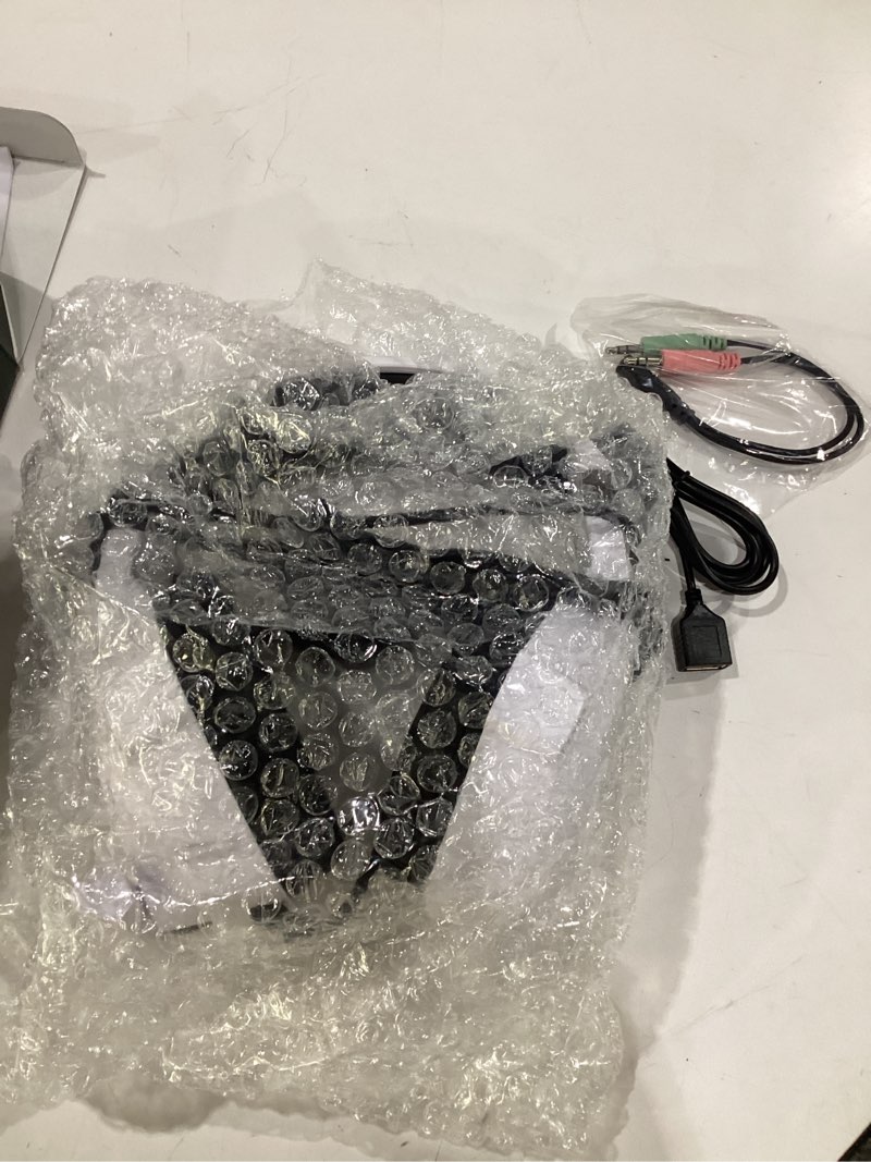 Condition photo showing New/Like New for ozeino gaming headset for pc, ps4, ps5, xbox headset with 7.1 surround sound gaming headphones with noise canceling mic, led light over ear headphones for switch, xbox series x/s, laptop, mobile white