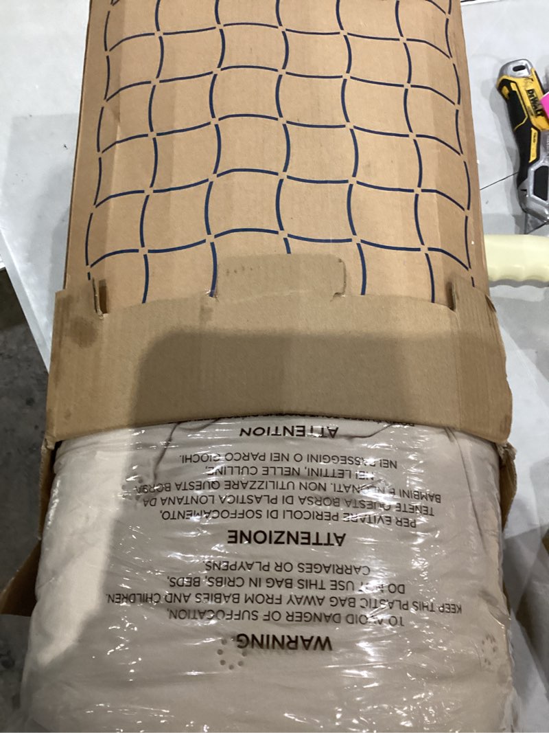 Condition photo showing Good Condition for Similar))))))))Bedsure King Size Fluffy Comforter Set, Grey Plush Fleece Bed Set King, Luxury Jacquard Farmhouse Boho Soft Warm Bedding for Winter, 1 Comforter (104\"x90\") and 2 Pillowcases (20\"x36\") King 01 - Grey - Fuzzy Cable Stripe