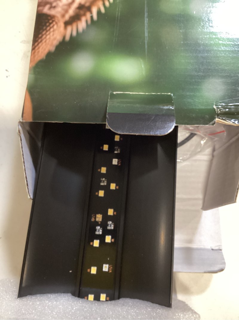 Condition photo showing Good Condition for uvb light for reptiles, 18w ho led uvb reptile light fixture uva uvb lamp bulb terrarium light with timer and 5 adjustable brightness for bearded dragon turtle snake crested gecko chameleon, 22 inch