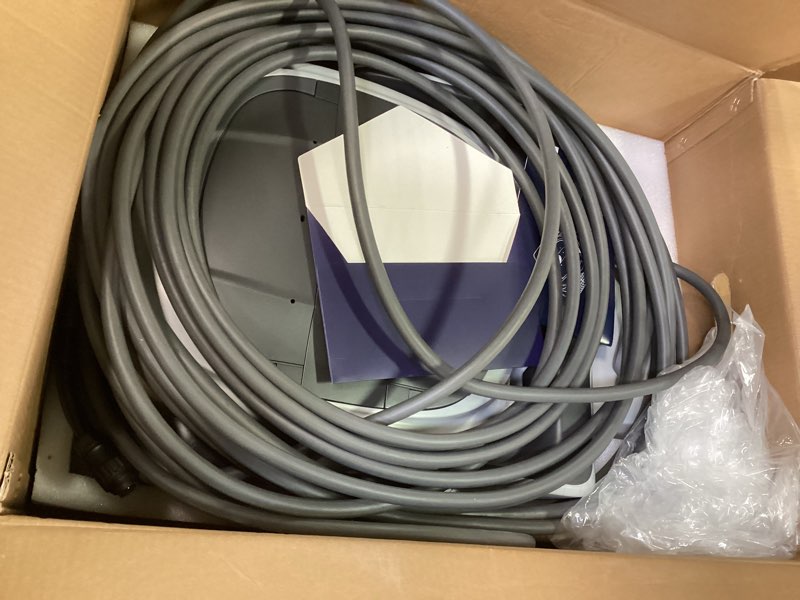 https://lotting-media.assets.bidfta.com/lotting_443aaf40-9ed0-476f-82ca-1ff40914c37d