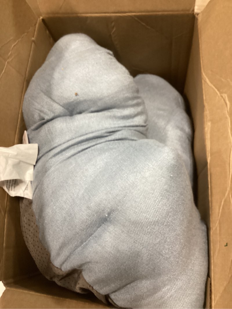 Condition photo showing Good Condition for town & country everyday cuddletown faux linen comfy cozy cuddler pet bed, supportive & calming, non-slip bottom, machine washable cover, blue, small 22"x20"x7" blue small