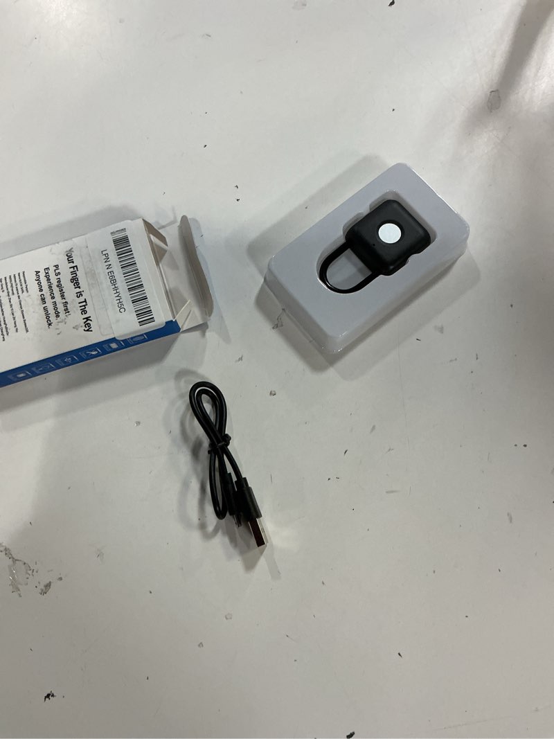 Condition photo showing Good Condition for fingerprint padlock,smart padlock app control,gym locker lock,fingerprint lock usb rechargeable for gym locker,locker, school,storage black blackshackle