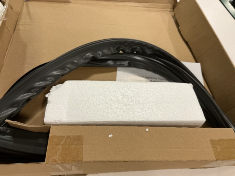 Condition photo showing Good Condition for WR14X27234 Refrigerator Freezer Door Gasket Replacement for GE Refrigerator Replaces WR14X27234 WR14X21197 WR14X21235 4468125 PS11774646 AP6041577