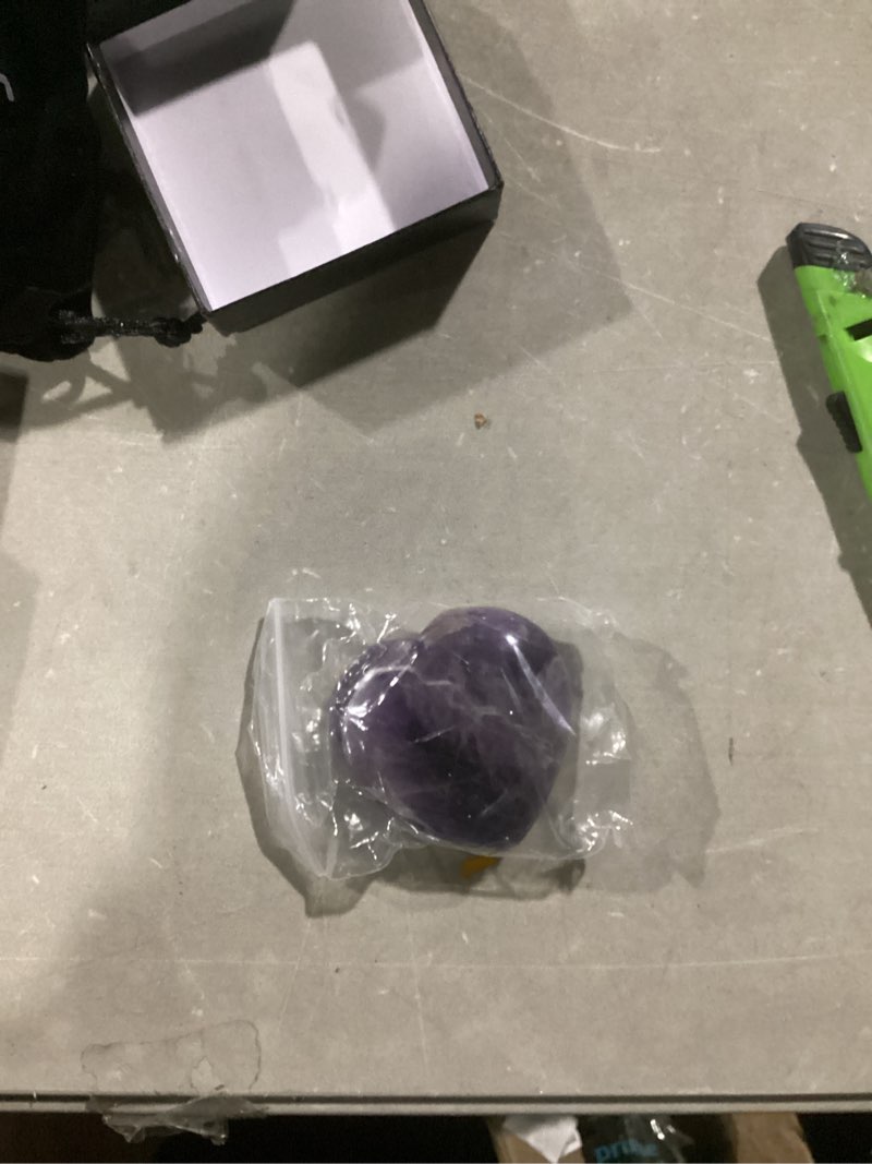 Condition photo showing Good Condition for MAIBAOTA 60 mm Amethyst Crystal Rock Large Heart Stone Healing Crystals Gifts for Women Natural Reiki Gemstone Polished Heart Shaped Rocks Meditation