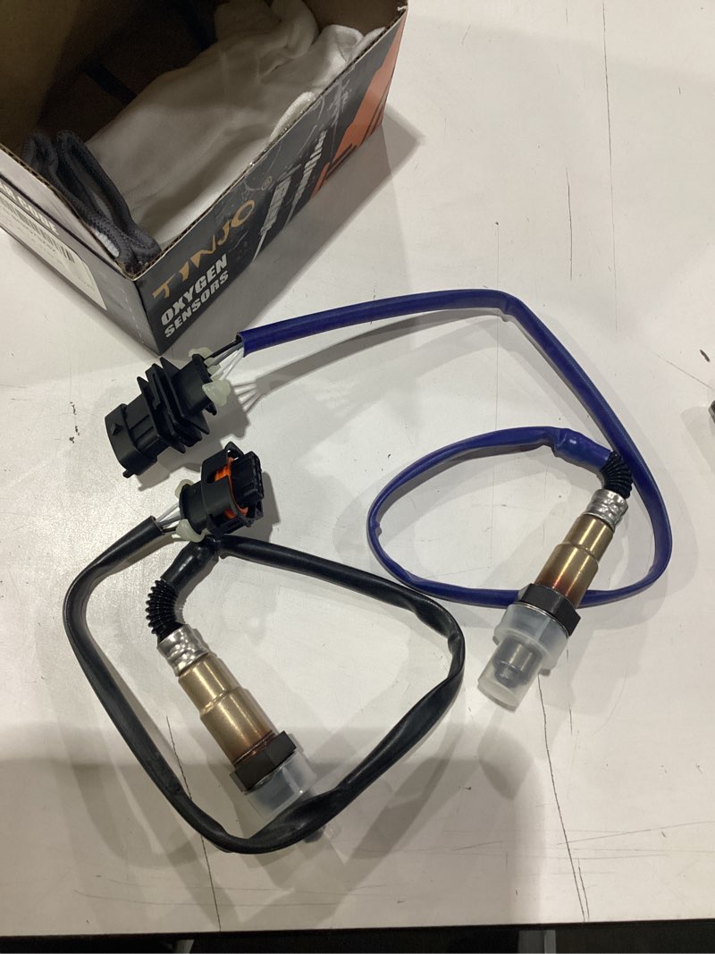 Condition photo showing New/Like New for oxygen sensor upstream&downstream o 2 sensor 234-4528 234-4529 fit for chevy cruze 2011-2015 1.4l l4, sonic 2012-2020 1.4l l4, trax 2012-2020 1.4l l4