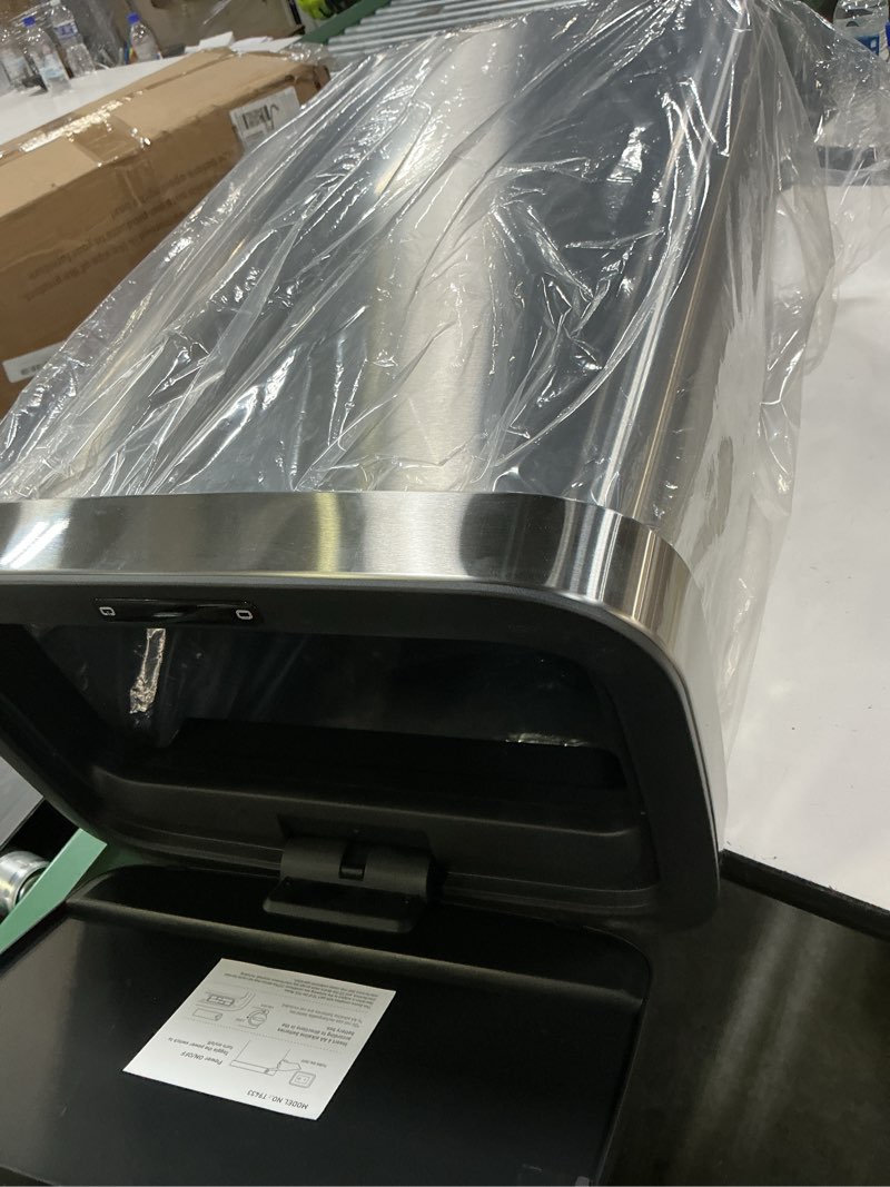 Condition photo showing Good Condition for motion wastebasket without liner - brightroom™