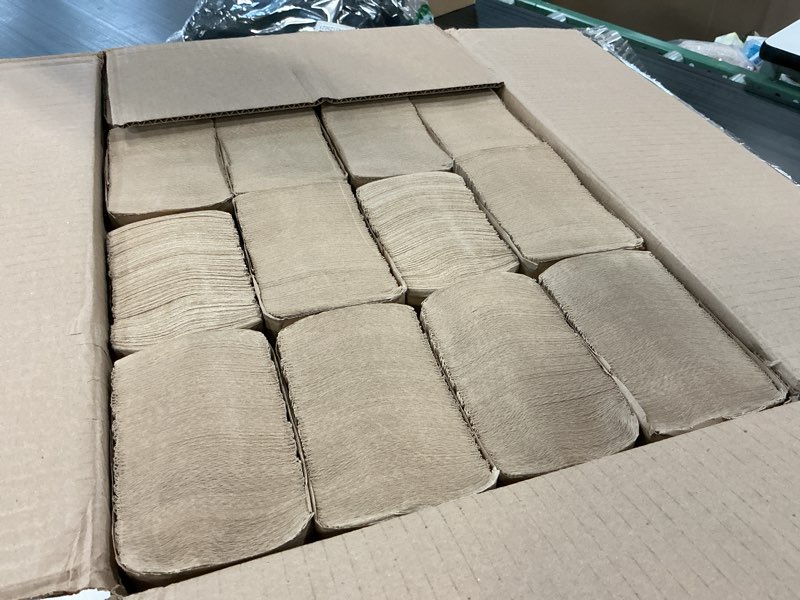 Condition photo showing Good Condition for essity multifold hand paper towels  white  250 sheets  16 pack