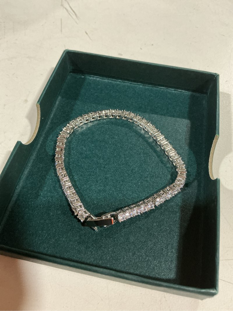 Condition photo showing Good Condition for pavoi 14k gold plated 3mm cubic zirconia classic tennis bracelet | gold bracelets for women white gold 6.5 inches