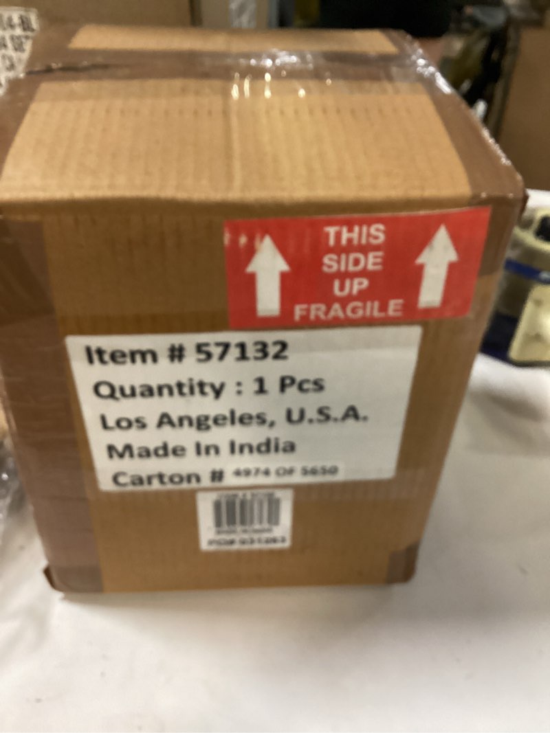 https://lotting-media.assets.bidfta.com/lotting_44516bda-c57e-4c1a-a79d-6014abb0c3a6