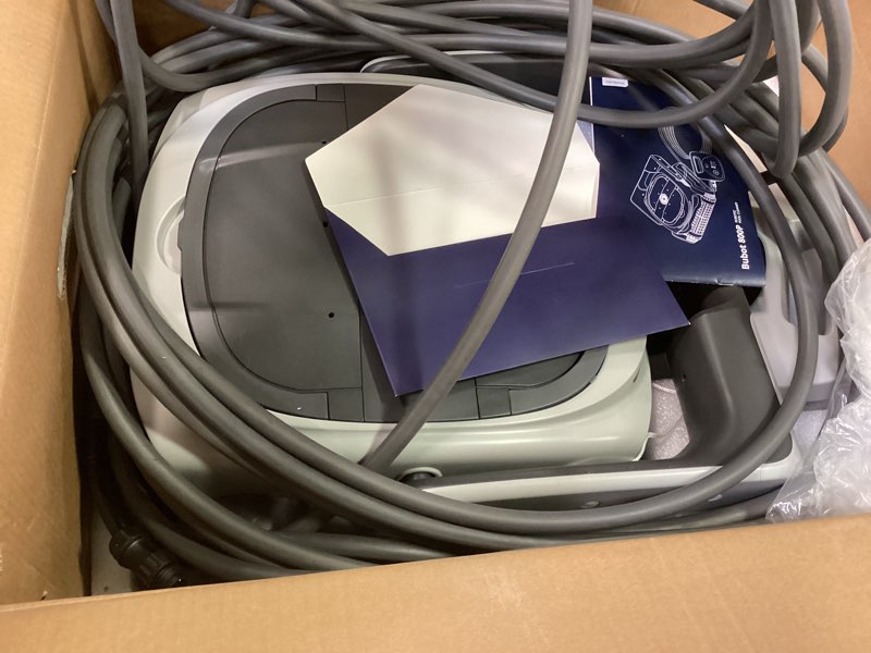 https://lotting-media.assets.bidfta.com/lotting_44541070-dedb-4494-a2ed-b0a9b307445e