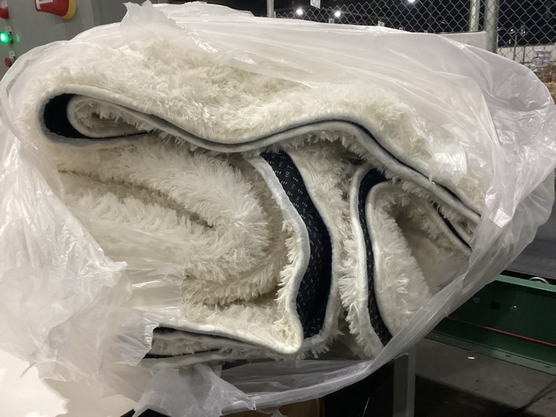 Condition photo showing Good Condition for Ophanie Area Rugs 9x12 Living Room, Large Ivory Bedroom Carpet, Big Shag Indoor Thick Soft Nursery Rug, Fluffy Carpets for Boy and Girls Room Dorm Home Decor Aesthetic 9' x 12' (Living Room 145-270ft²) 2- Ivory