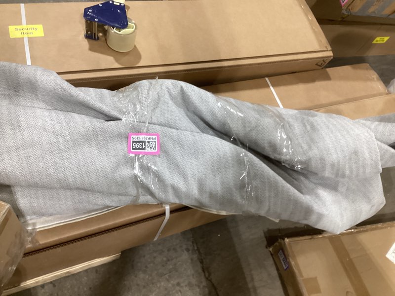 Condition photo showing Good Condition for LUXE WEAVERS Tower Hill Abstract Blue 8x10 Area Rug 8' x 10' (Rectangular) Blue