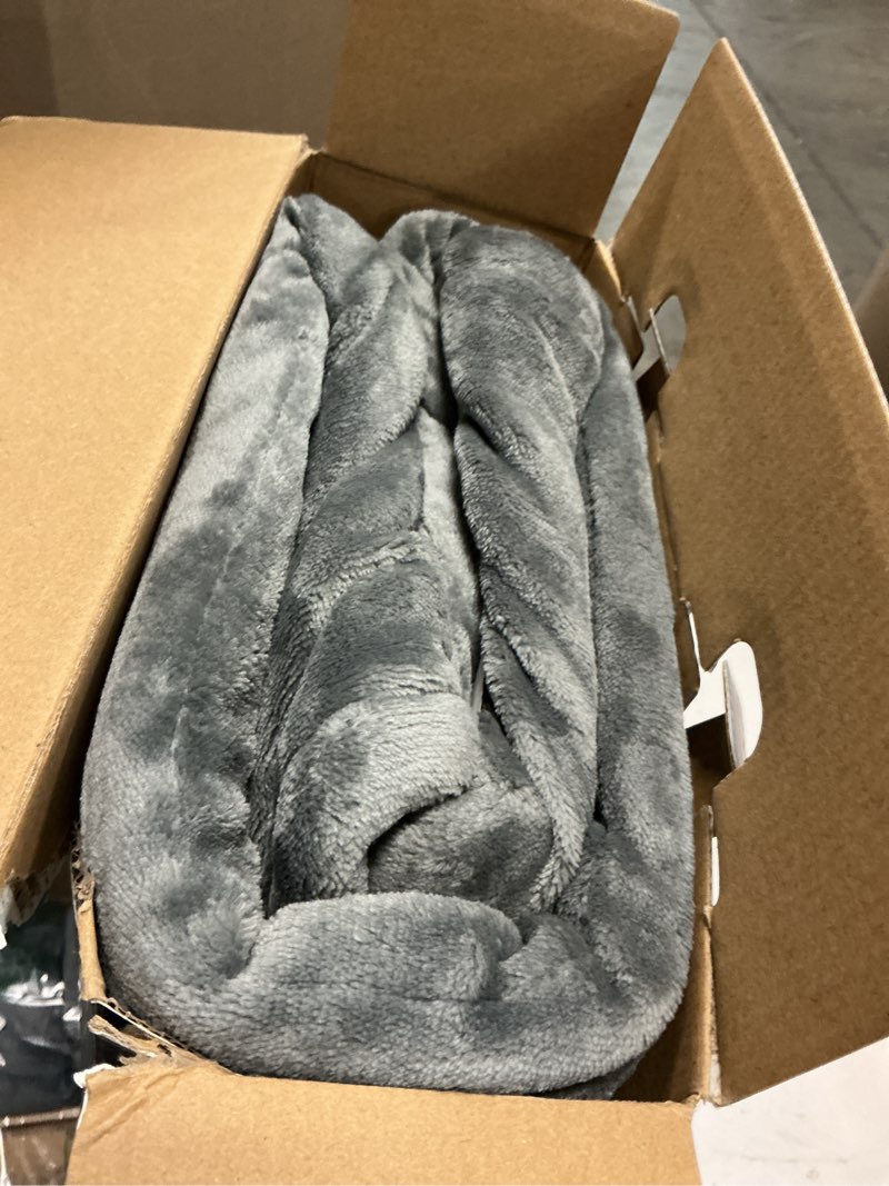 Condition photo showing Good Condition for Bedsure Heated Blanket Throw Blanket - Fast Heating Electric Blanket, Soft Flannel Heated Throw with 4 Time Settings, 6 Heating Settings, Warm Gifts for Grandma & Grandpa & Seniors (50“x60”, Grey) 01 - Grey Throw