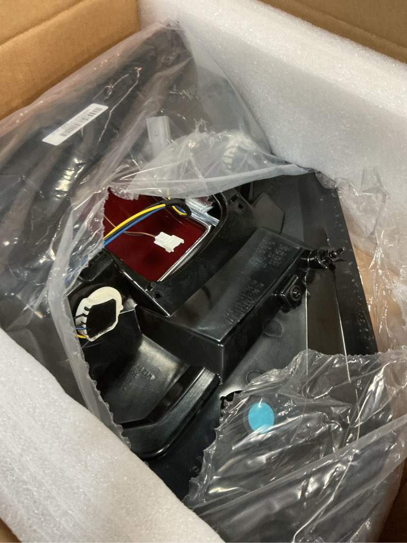 Condition photo showing Good Condition for tail lights compatible with 2021 2022 2023 ford f150 xl xlt stx halogen with new bulbs and harness w/blind spot brake rear taillight assembly replace ml3z13404c (right passenger side) right passenger side bulbs halogen w/blind spot