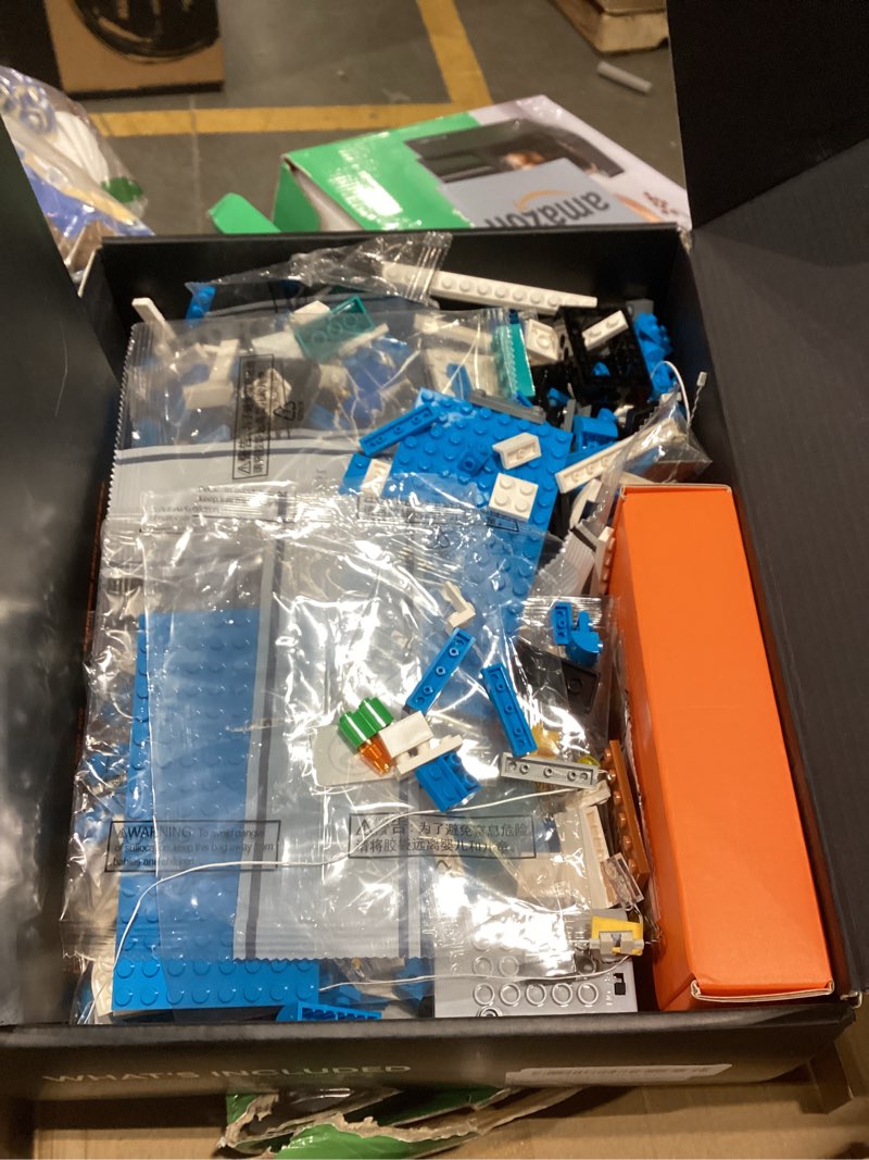 Condition photo showing As Is for Lumibricks Street Fusion Streetball Tour Bus Lighting Building Bricks Set - City Town Modular Playse