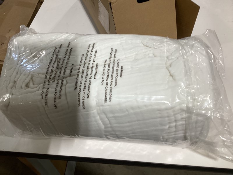 EMME Cotton Muslin Blanket King Size - 108"x90" Lightweight Breathable Layering Blanket Bedspread Coverlet All Season Gauze, White King 02 - White