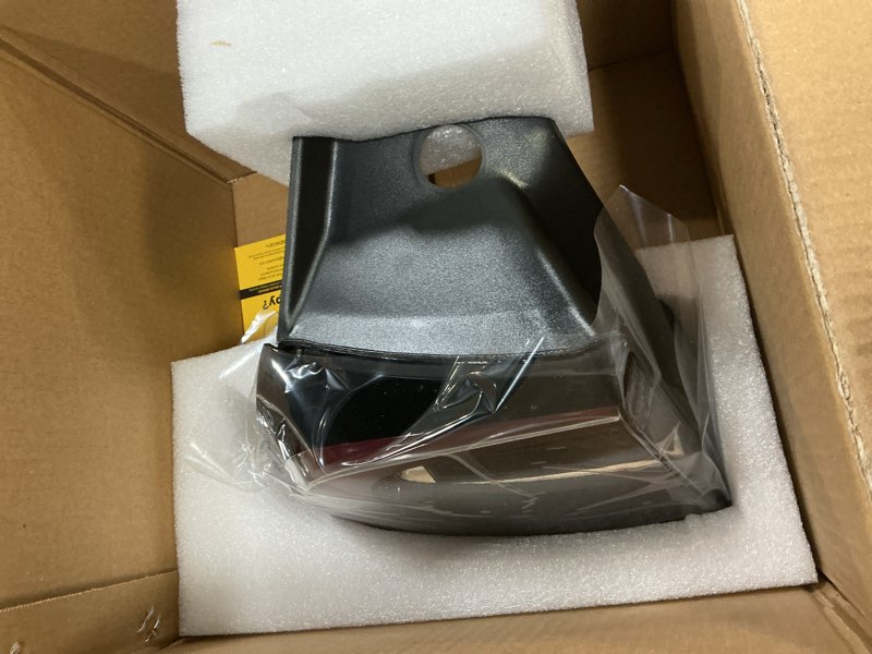 Condition photo showing New/Like New for Dasbecan 3Pin Left Tail Light Assembly Compatible With 2017-2023 Tesla Model 3 Rear Driver Side Brake Outer LED Tail Lamp Replaces# 1077397-00-G 1077397-00-H (Red Signal)