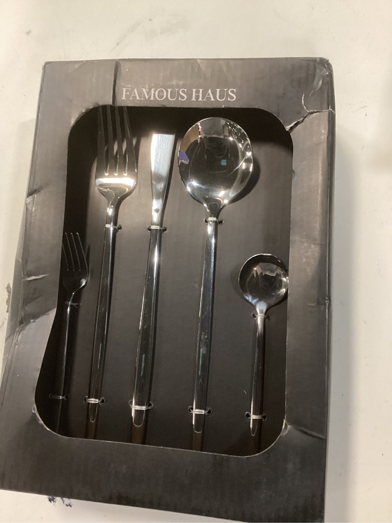 Condition photo showing New/Like New for lincoln silverware set, 30 piece silver flatware set cutlery premium polished stainless steel, service for 6, for kitchen, home, wedding, party, mirror polished dishwasher safe silver 30 - piece