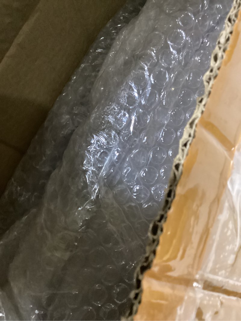 Condition photo showing As Is for 2pcs front driver and passenger side headlight lens cover for porsche macan 2014-2018
