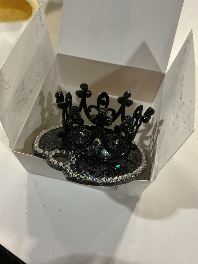 Condition photo showing Good Condition for Lid Name Plate Topper for Stanley Cup 40 30 oz - Crown Cute Decoration Accessories for Tumbler, Water Bottle Glitter Decor for Women Girls 30 Ounces Black