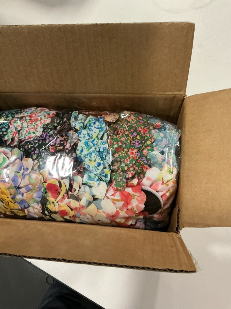 Condition photo showing New/Like New for 150 Pcs Dog Flower Bow Collar Adjustable Dog Bow Tie Multi-Color Charms Cat Grooming Flower Ties for Small Medium Large Puppy Cats Pet