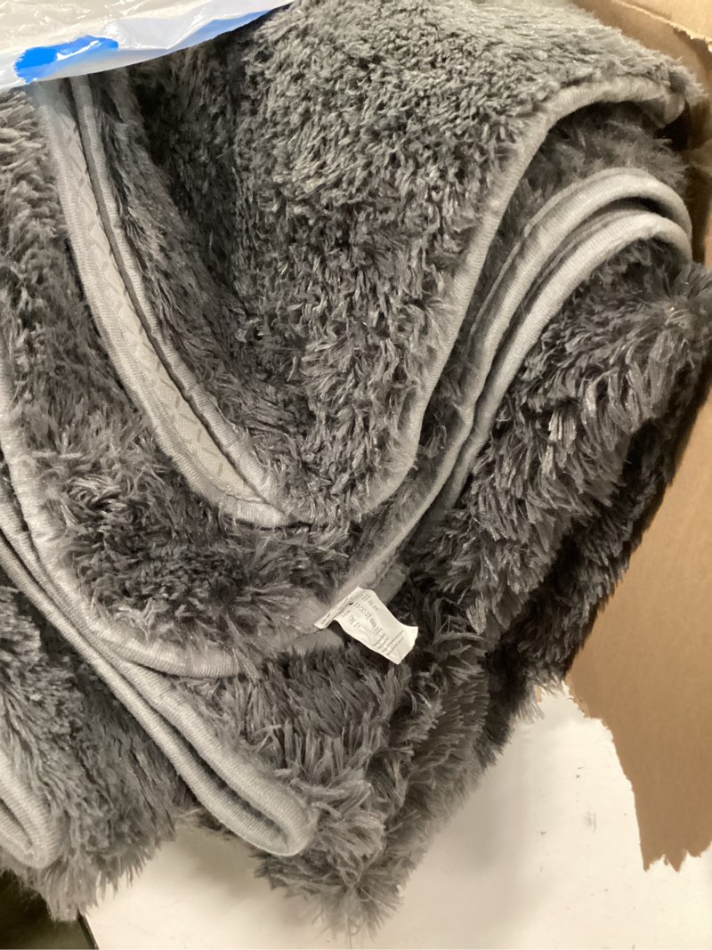 Condition photo showing As Is for Ophanie 5x7 Area Rugs for Living Room Grey, Fluffy Shag Large Fuzzy Plush Soft Rug, Gray Shaggy Floor Big Carpets for Bedroom Nursery, Kids Home Decor Aesthetic 5' x 7' (Bedroom 45-90ft²) 1- Grey