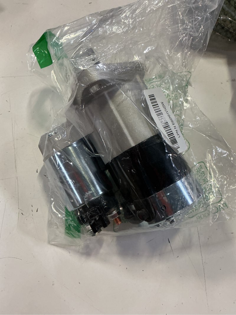 Condition photo showing Good Condition for new starter compatible for toyota for matrix 1.8l 2003-2008 for toyota for corolla 1.8l 2003-2008, 0.6kw/12 volt starter 336-1768 17841