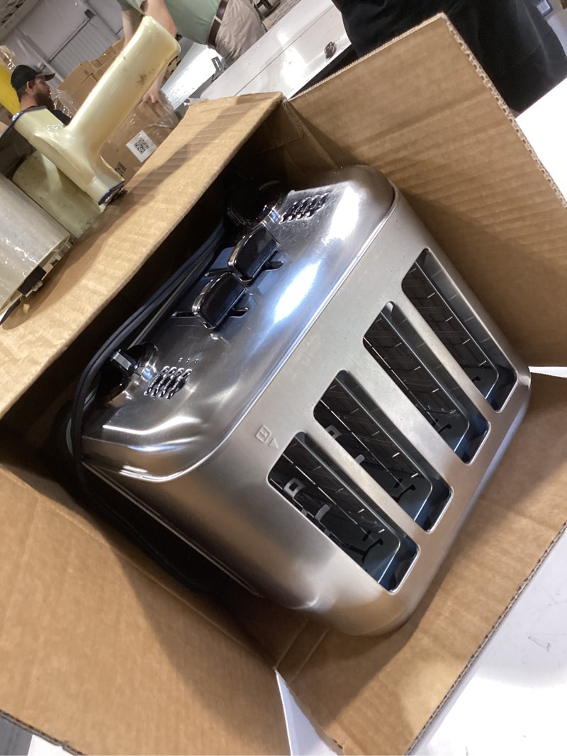 Condition photo showing Good Condition for cuisinart 4 slice compact stainless steel toaster with extra-wide slots for bread, french toast, bagels & pastries, defrost & reheat functions, cpt-180p1, brushed stainless, removable crumb tray