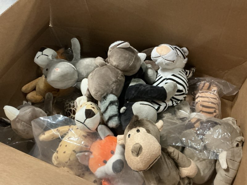 Condition photo showing New/Like New for elcoho 15 pieces safari stuffed animals plush toy 9.8 inch jungle animals stuffed toys cute zoo stuffed animal plushies toys for birthday party supplies gifts class award