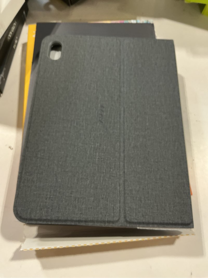 Condition photo showing Good Condition for zagg - messenger folio 2 keyboard & case for apple ipad 10.9" 10th gen