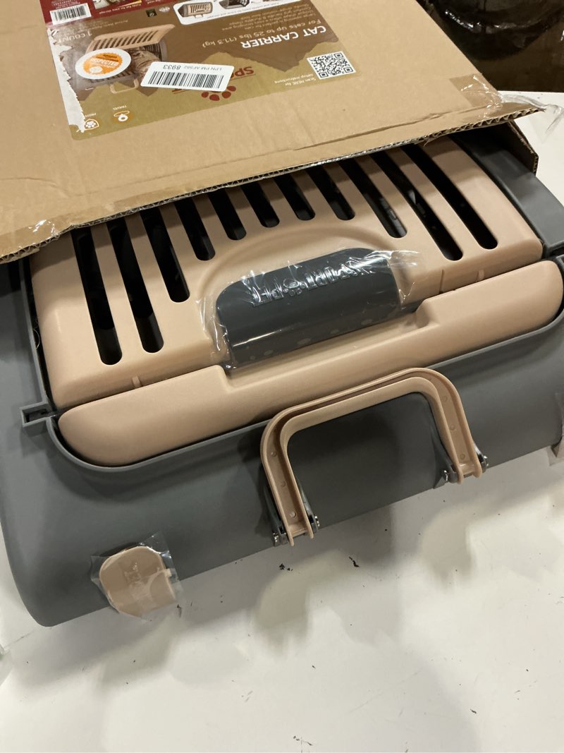 Condition photo showing Good Condition for sportpet designs foldable travel cat carrier - front door plastic collapsible carrier, gray and tan, medium (pack of 1) a) large carrier (tan & gray)