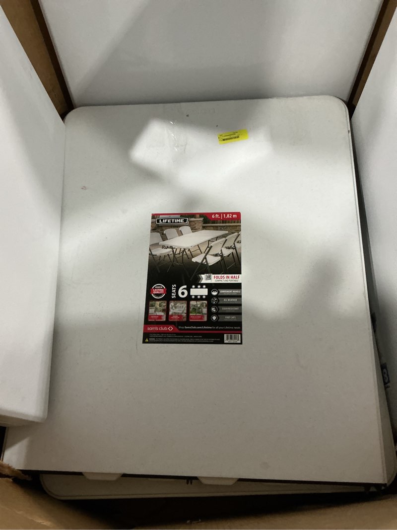 Condition photo showing Good Condition for lifetime 22900 6-foot folding table (commercial)