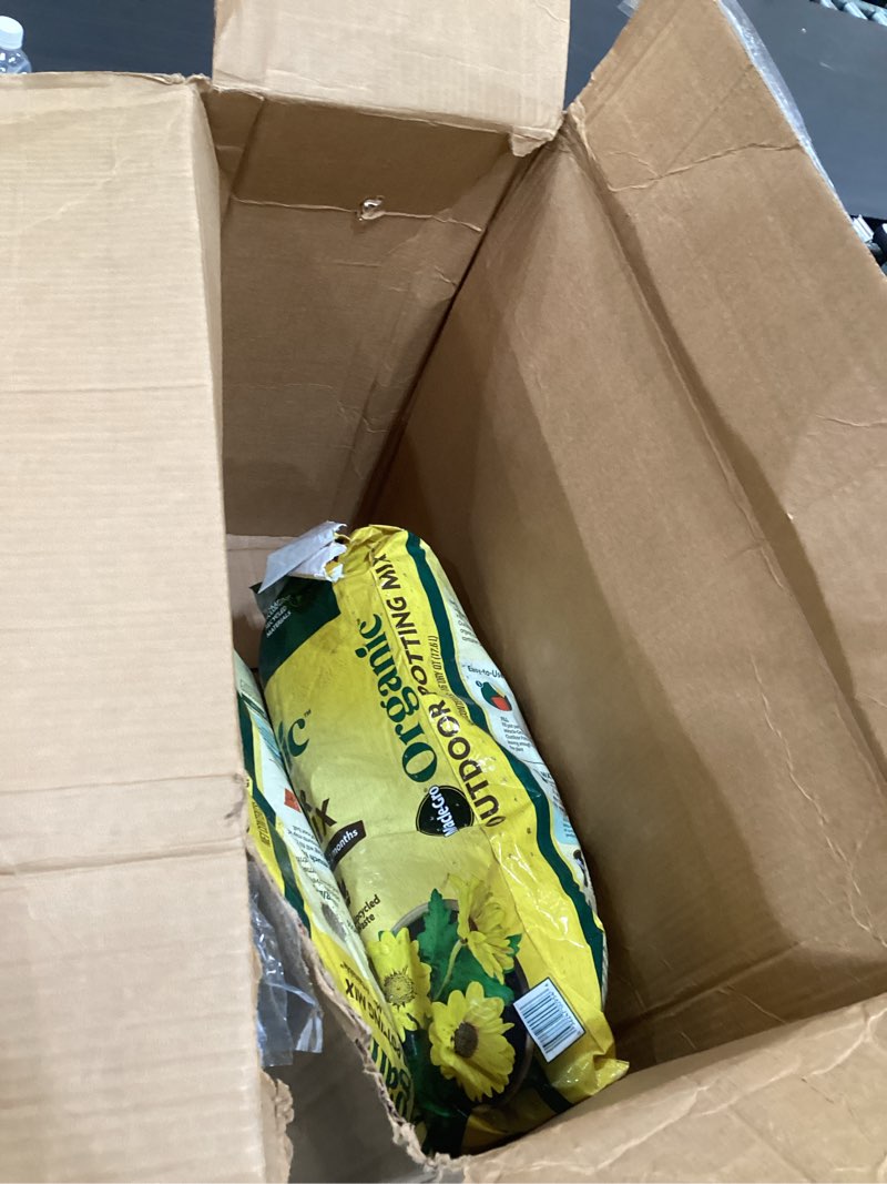 Condition photo showing Good Condition for miracle-gro organic outdoor potting mix, for outdoor container plants, contains quick-release natural fertilizer, omri listed, 16 qt., 2-pack