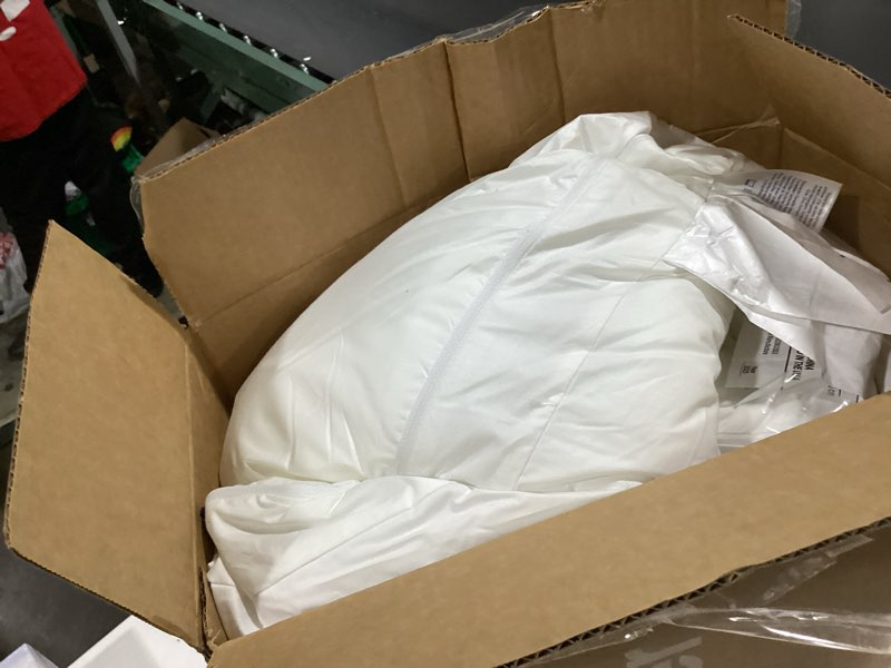 Condition photo showing Good Condition for casper original pillow for sleeping, standard, white, two pack standard two pack