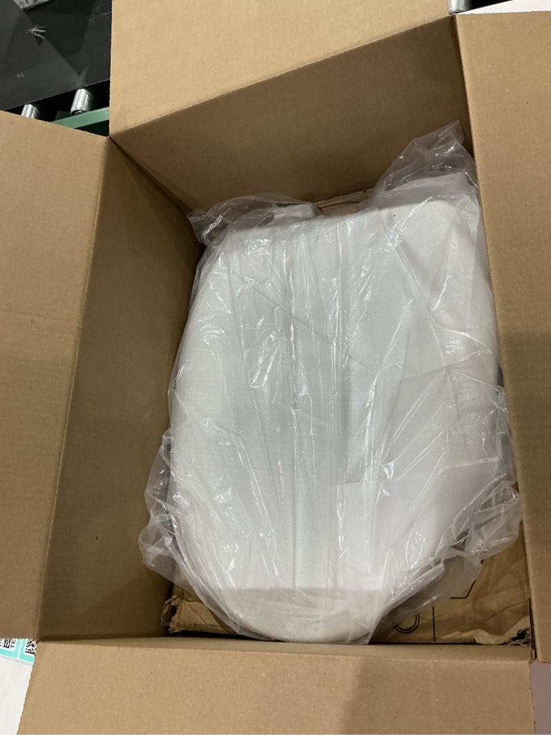 Condition photo showing Good Condition for 1m family toilet seat, patented slow close & quick releasing technology, anti-wiggling, easy to install and clean, standard elongated with toddler seat built in (1 piece) 1 elongated with toddler seat built in