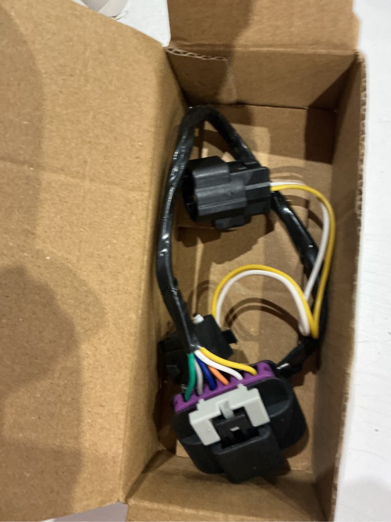 Condition photo showing Good Condition for 25864472 exterior door handle connector harness, replacement for cadillac cts 2008 sedan replacement for cadillac sts 2008 sedan (front right passenger side)