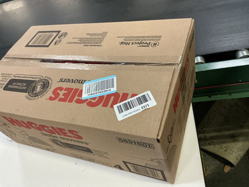 Condition photo showing New/Like New for huggies size 4 diapers, little movers baby diapers, size 4 (22-37 lbs), 150 count (6 packs of 25), packaging may vary size 4 150