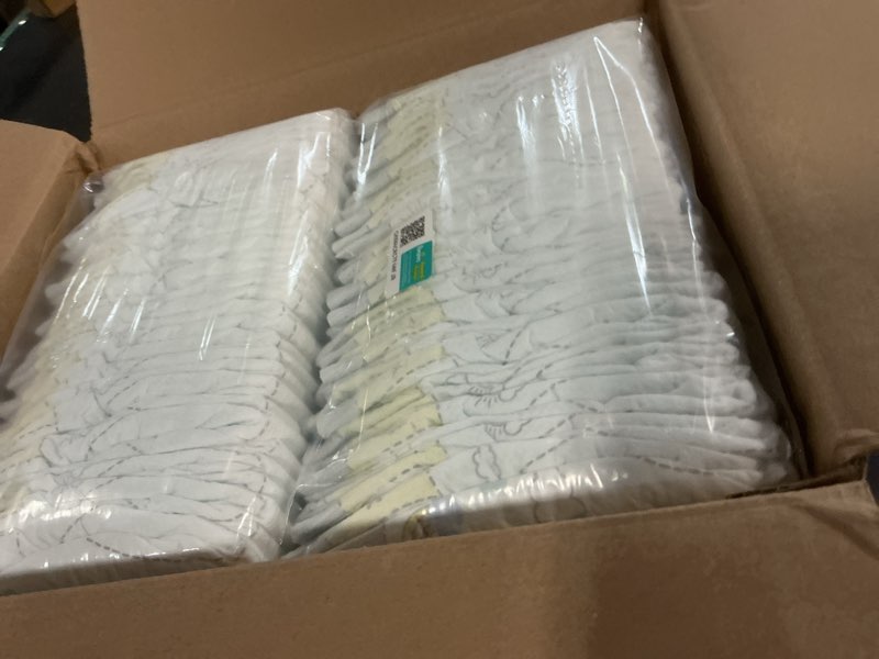 Condition photo showing New/Like New for Pampers Swaddlers Diapers, Size 1 (8-14 lbs), 198 Count, Absorbent, Keeps Baby Dry and Comfortable, Skin Safe Disposable Baby Diaper (Packaging May Vary) Size 1 198